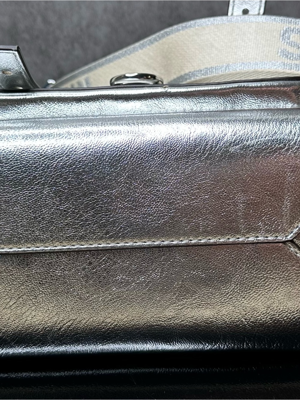 Michael Kors Manhattan Medium Metallic Silver Leather Satchel Crossbody Bag - Picture 8 of 12